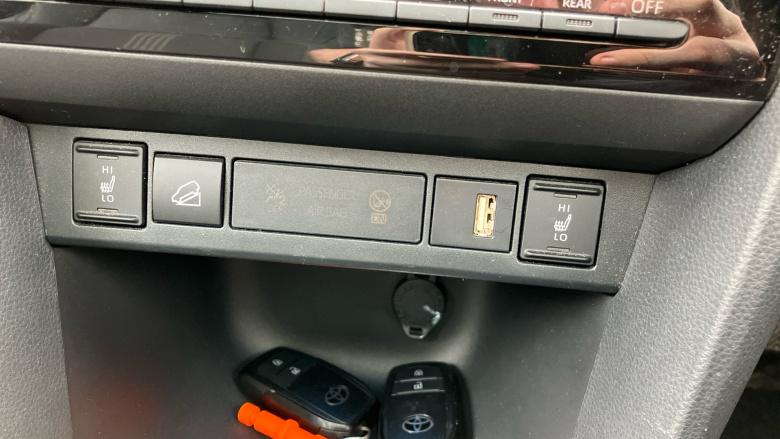 Toyota Yaris Cross 1.5 Hybrid Dynamic AWD 5dr CVT Hybrid Estate